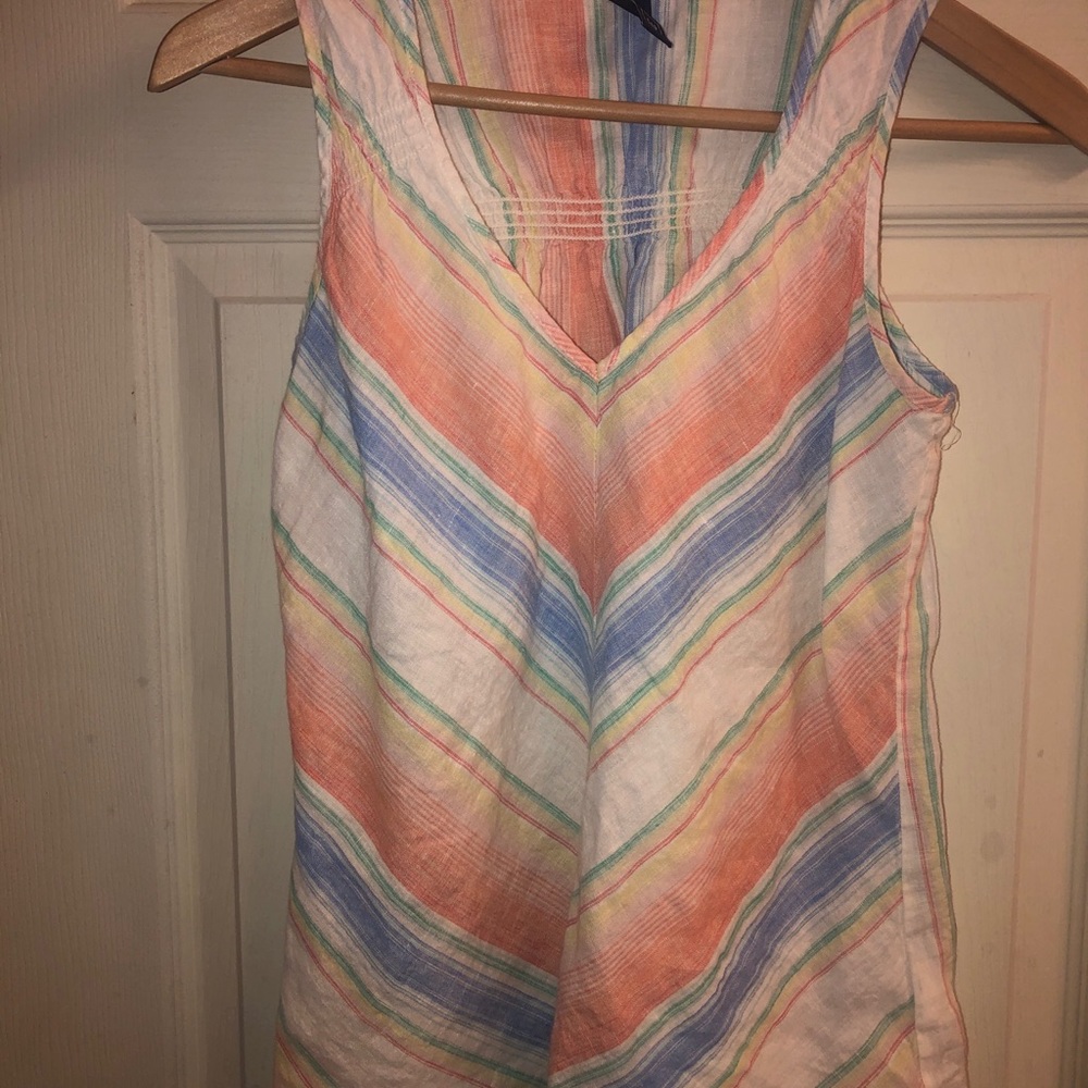 GAP linen top. Size extra small, sleeveless